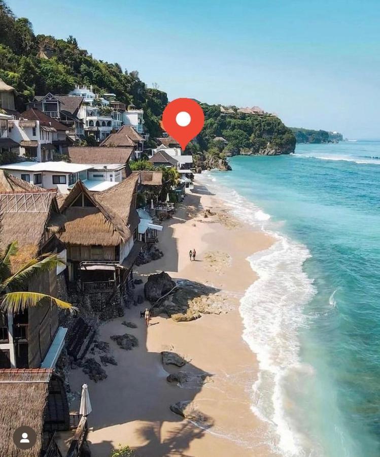 Villa Deeksha Uluwatu  Exterior photo